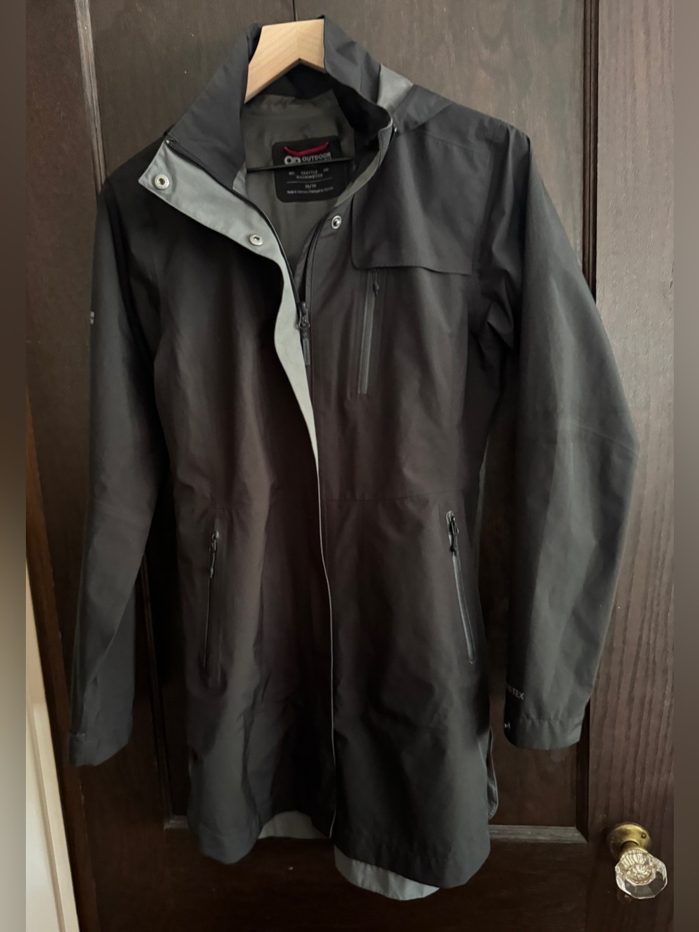 Outdoor Research Women’s Aspire Trench Rain Jacket - Black XS - Picture 4 of 16